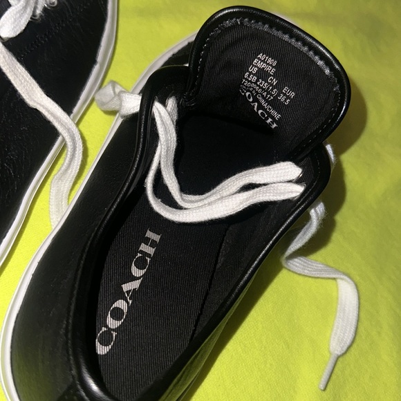Coach Leather Sneakers size 6.5 - Picture 3 of 11